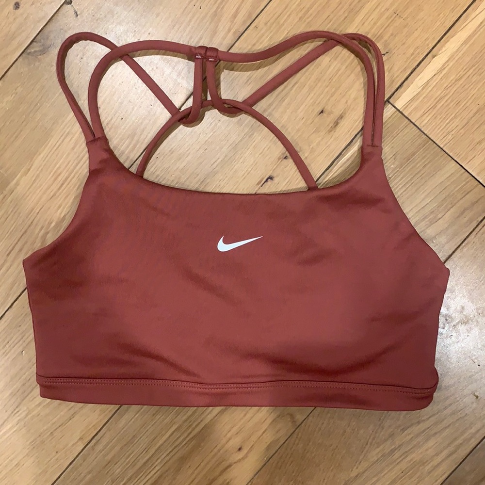 Nike dri-fit sports bra. Mauve. Size L.